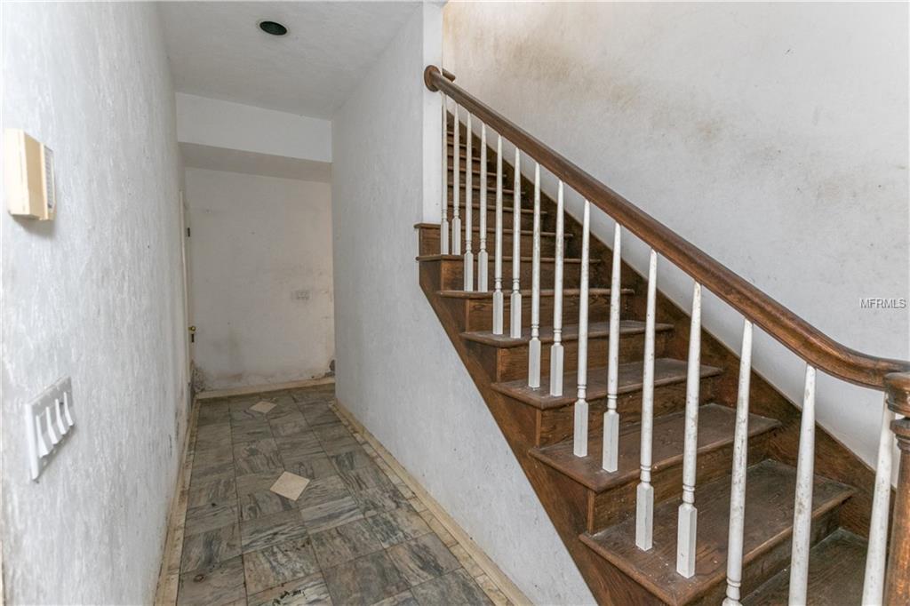 14190 MOSSY OAK LANE, MYAKKA CITY, Florida 34251, 4 Bedrooms Bedrooms, 3 Rooms Rooms,3 BathroomsBathrooms,Residential,For sale,MOSSY OAK,A4207670