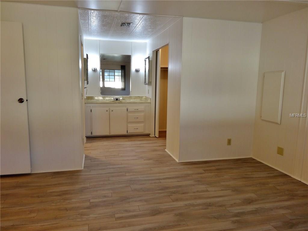 3 PINE LANE, HAINES CITY, Florida 33844, 2 Bedrooms Bedrooms, 8 Rooms Rooms,2 BathroomsBathrooms,Residential,For sale,PINE,P4718864