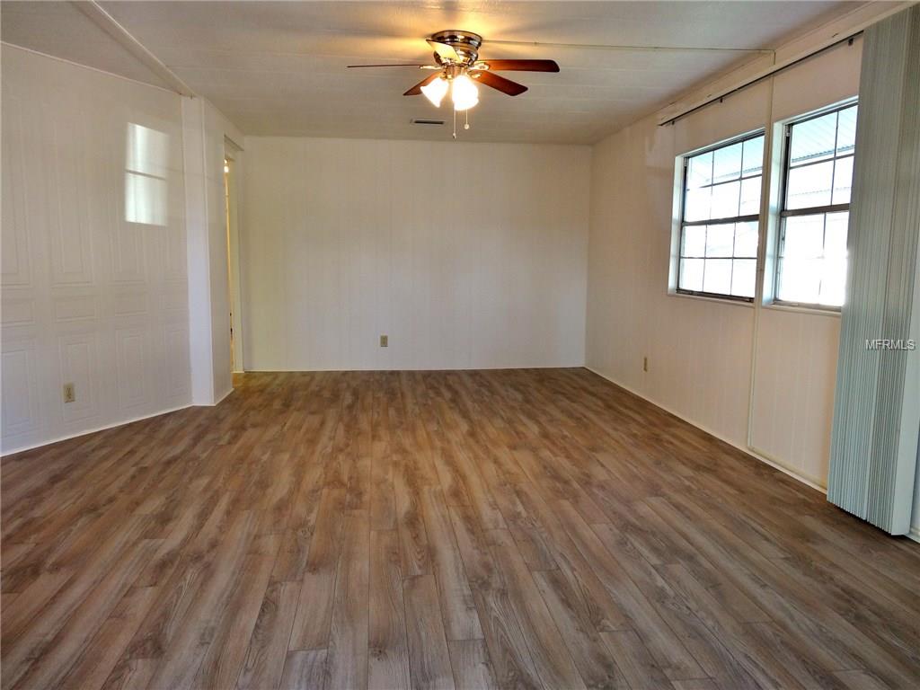 3 PINE LANE, HAINES CITY, Florida 33844, 2 Bedrooms Bedrooms, 8 Rooms Rooms,2 BathroomsBathrooms,Residential,For sale,PINE,P4718864