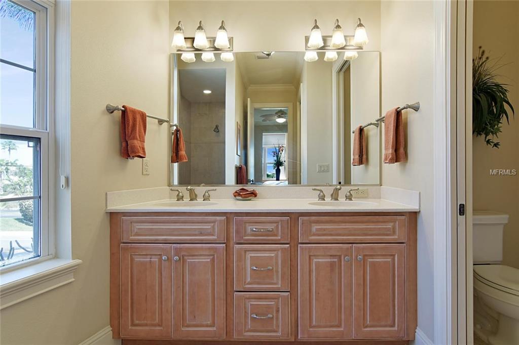 1900 GULF DRIVE N, BRADENTON BEACH, Florida 34217, 2 Bedrooms Bedrooms, 3 Rooms Rooms,2 BathroomsBathrooms,Residential,For sale,GULF,A4209135