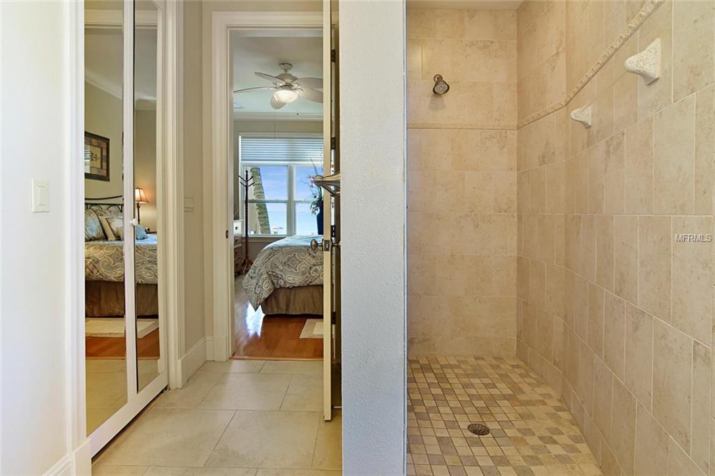 1900 GULF DRIVE N, BRADENTON BEACH, Florida 34217, 2 Bedrooms Bedrooms, 3 Rooms Rooms,2 BathroomsBathrooms,Residential,For sale,GULF,A4209135