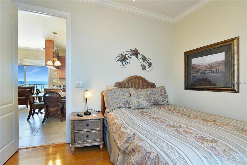 1900 GULF DRIVE N, BRADENTON BEACH, Florida 34217, 2 Bedrooms Bedrooms, 3 Rooms Rooms,2 BathroomsBathrooms,Residential,For sale,GULF,A4209135