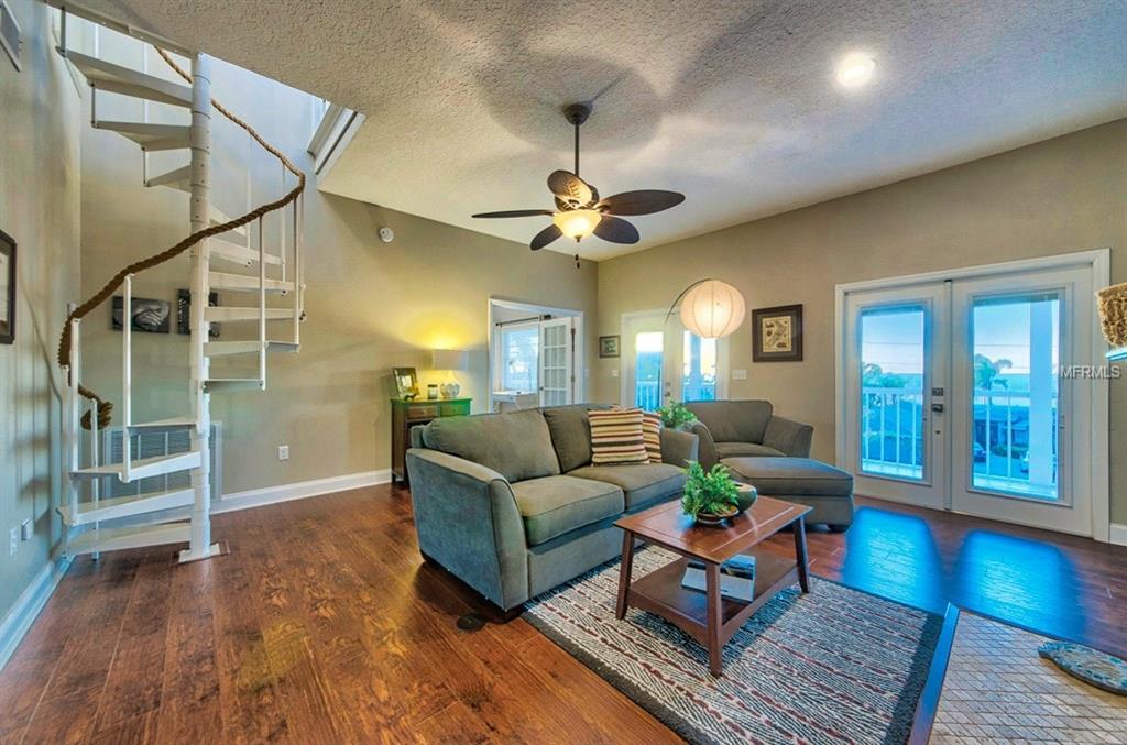 612 N MAYO STREET, CRYSTAL BEACH, Florida 34681, 4 Bedrooms Bedrooms, 3 Rooms Rooms,3 BathroomsBathrooms,Residential,For sale,MAYO,U7846899