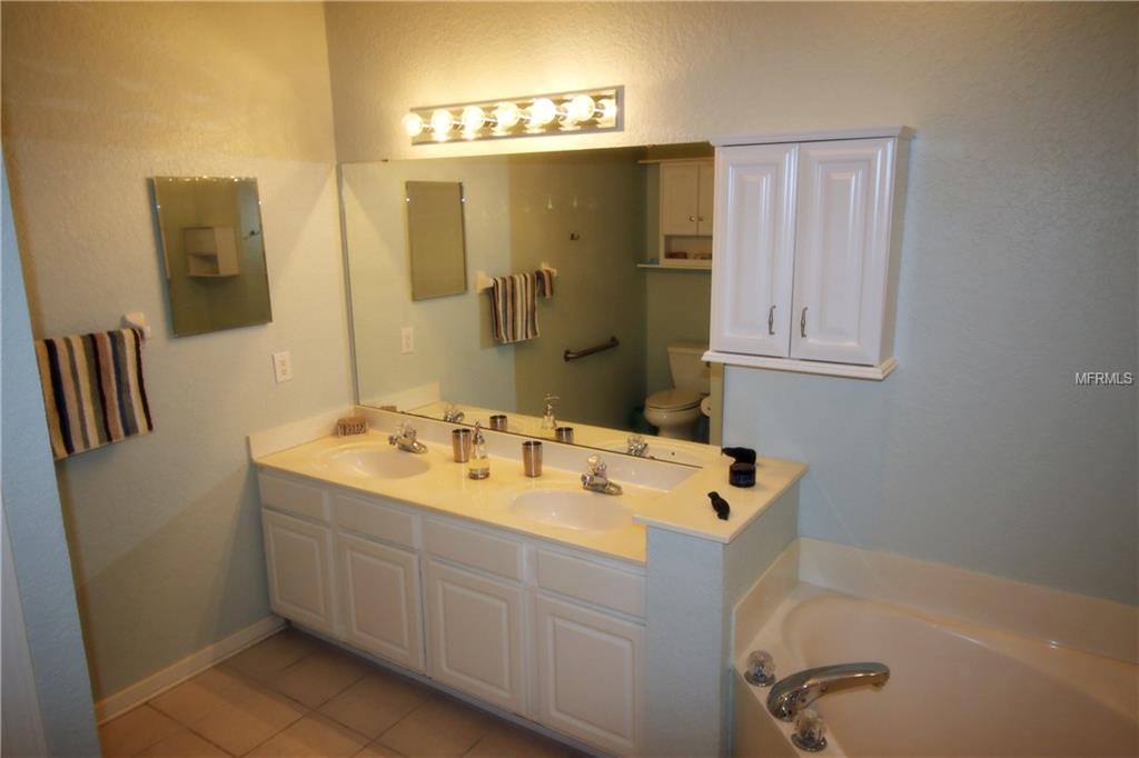 7431 GREEN TREE DRIVE, ORLANDO, Florida 32819, 3 Bedrooms Bedrooms, 5 Rooms Rooms,2 BathroomsBathrooms,Residential,For sale,GREEN TREE,S4856967