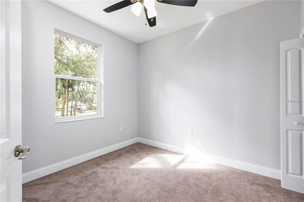 704 SANFORD AVENUE, SANFORD, Florida 32771, 3 Bedrooms Bedrooms, 6 Rooms Rooms,2 BathroomsBathrooms,Residential,For sale,SANFORD,O5561701