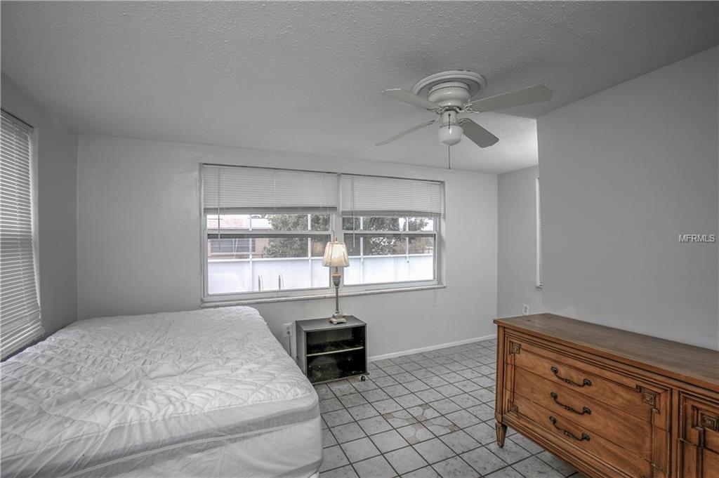 9811 SANDSTONE LANE, PORT RICHEY, Florida 34668, 2 Bedrooms Bedrooms, 3 Rooms Rooms,2 BathroomsBathrooms,Residential,For sale,SANDSTONE,W7637817