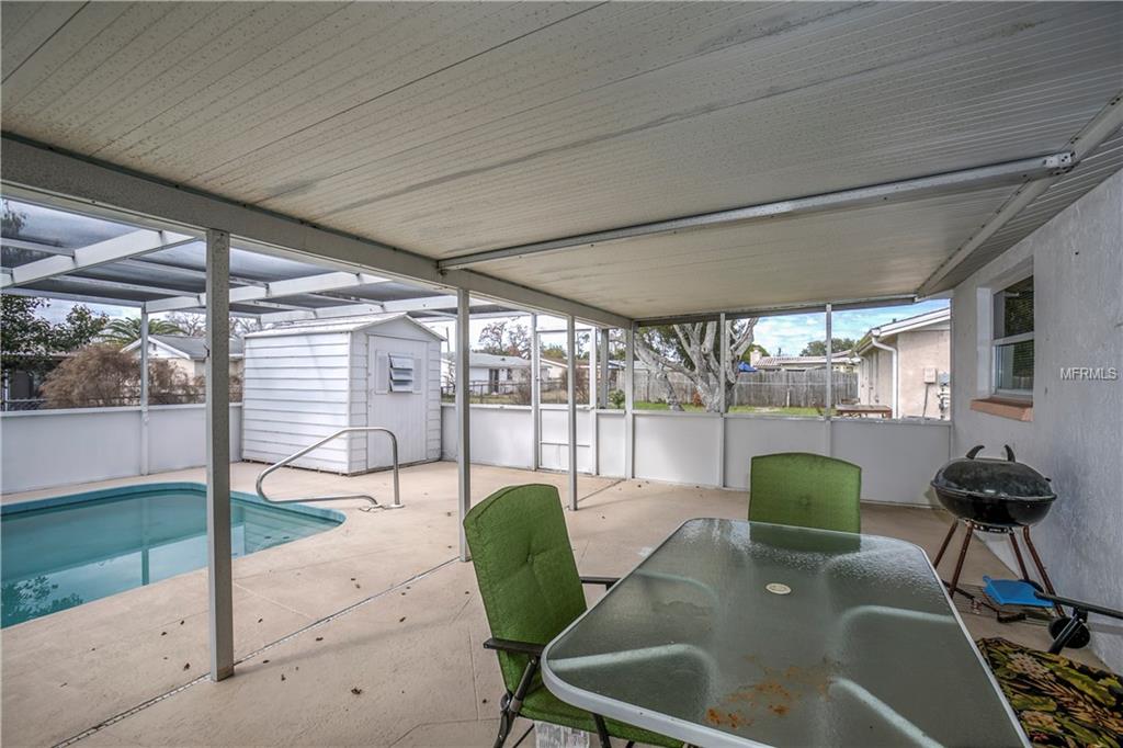 9811 SANDSTONE LANE, PORT RICHEY, Florida 34668, 2 Bedrooms Bedrooms, 3 Rooms Rooms,2 BathroomsBathrooms,Residential,For sale,SANDSTONE,W7637817