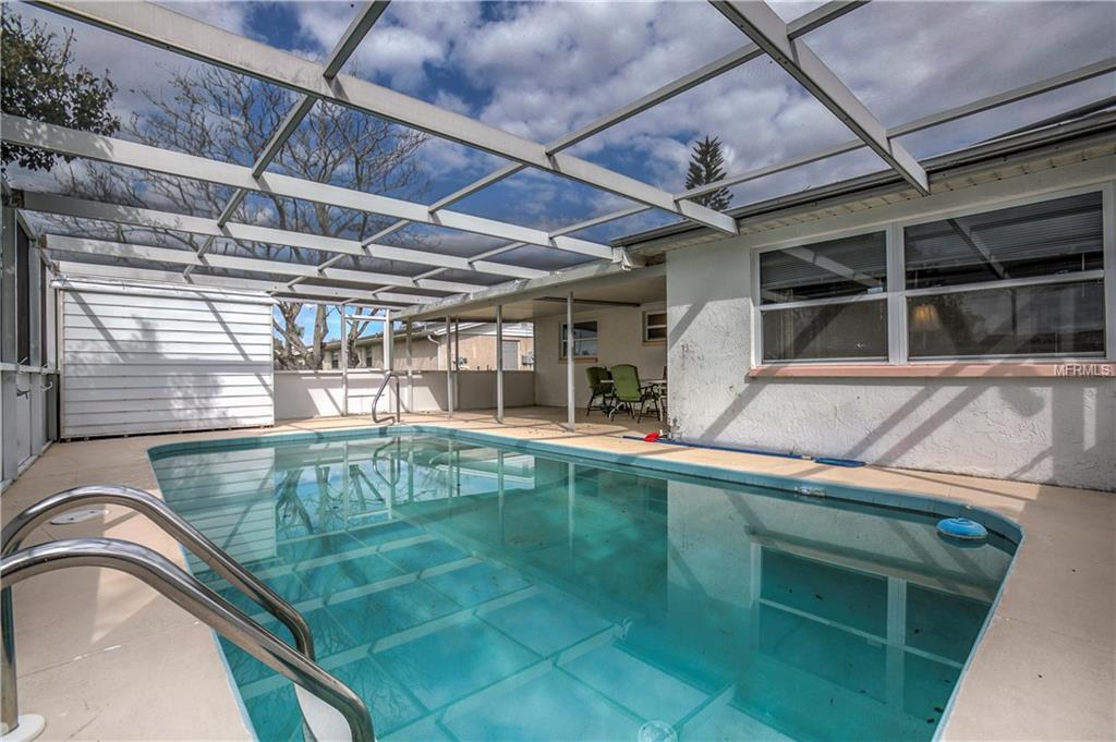 9811 SANDSTONE LANE, PORT RICHEY, Florida 34668, 2 Bedrooms Bedrooms, 3 Rooms Rooms,2 BathroomsBathrooms,Residential,For sale,SANDSTONE,W7637817