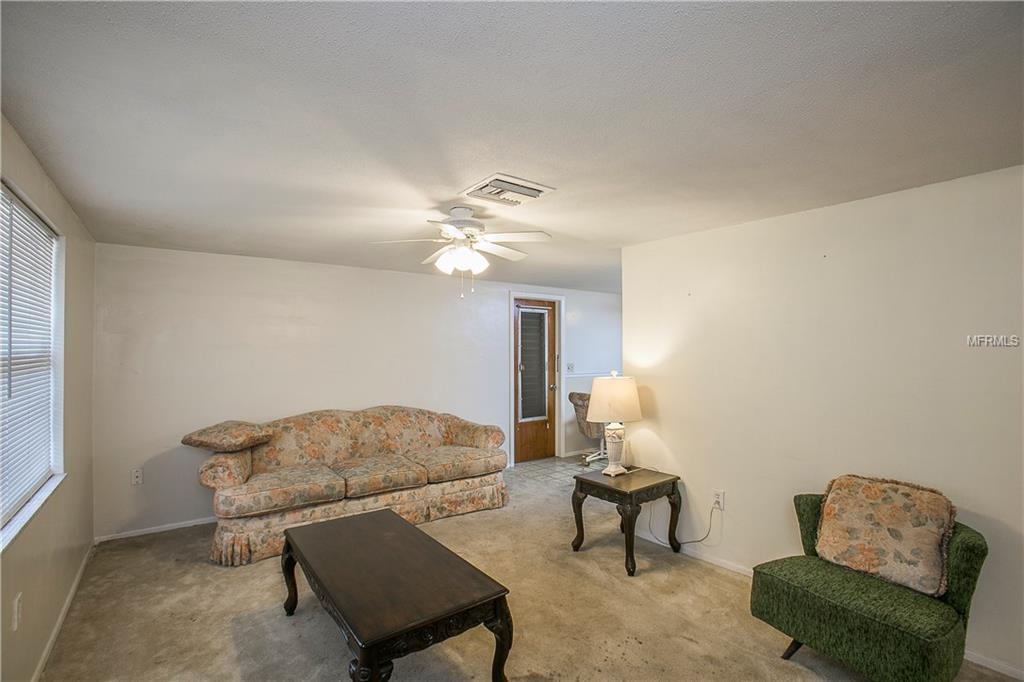 9811 SANDSTONE LANE, PORT RICHEY, Florida 34668, 2 Bedrooms Bedrooms, 3 Rooms Rooms,2 BathroomsBathrooms,Residential,For sale,SANDSTONE,W7637817