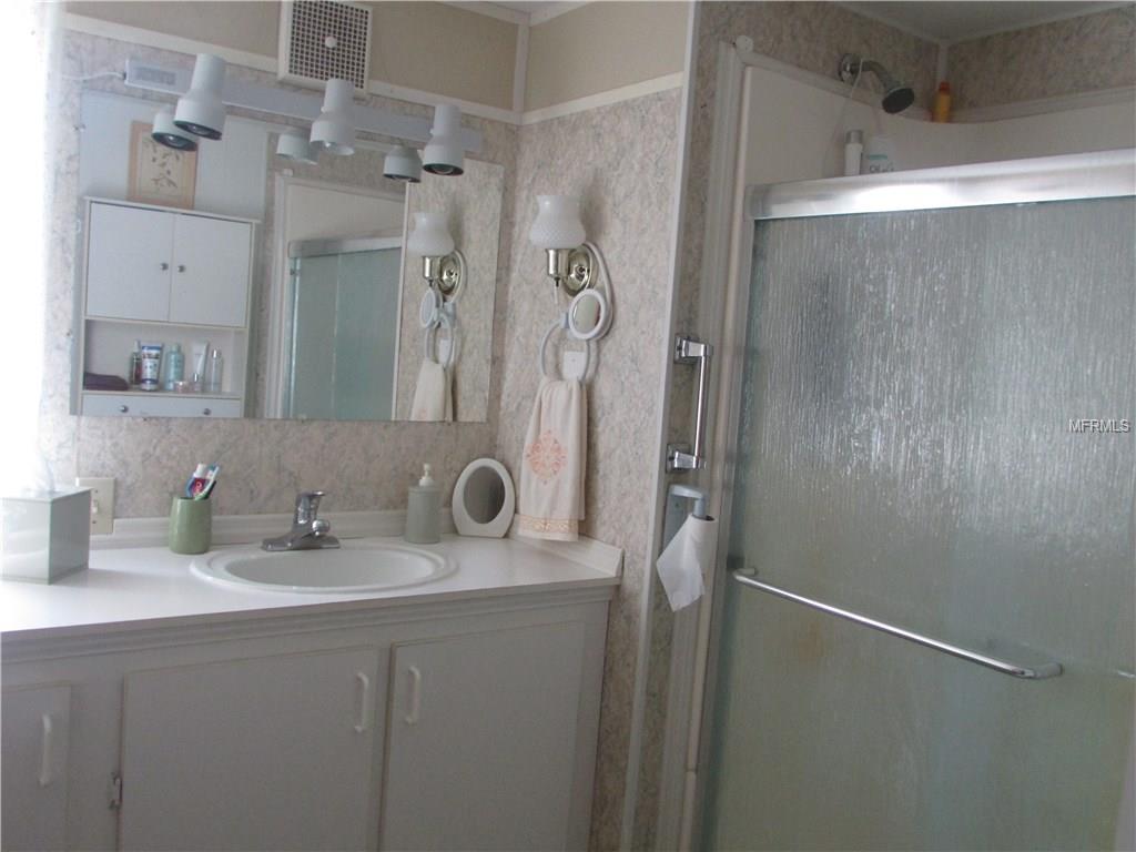 10803 LONDON DRIVE, PORT RICHEY, Florida 34668, 2 Bedrooms Bedrooms, 3 Rooms Rooms,1 BathroomBathrooms,Residential,For sale,LONDON,T2928549