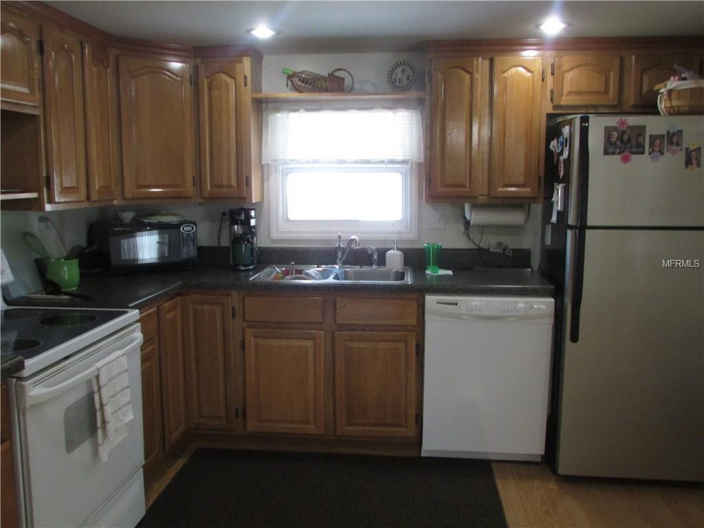 10803 LONDON DRIVE, PORT RICHEY, Florida 34668, 2 Bedrooms Bedrooms, 3 Rooms Rooms,1 BathroomBathrooms,Residential,For sale,LONDON,T2928549