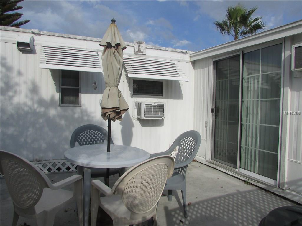 10803 LONDON DRIVE, PORT RICHEY, Florida 34668, 2 Bedrooms Bedrooms, 3 Rooms Rooms,1 BathroomBathrooms,Residential,For sale,LONDON,T2928549