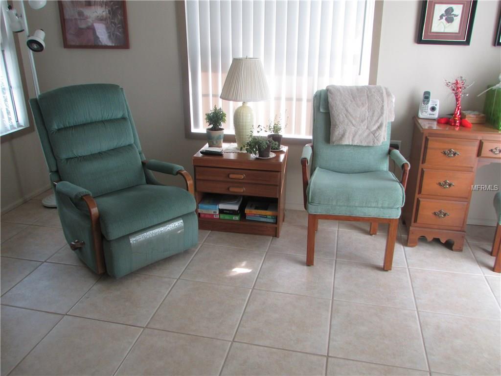 10803 LONDON DRIVE, PORT RICHEY, Florida 34668, 2 Bedrooms Bedrooms, 3 Rooms Rooms,1 BathroomBathrooms,Residential,For sale,LONDON,T2928549