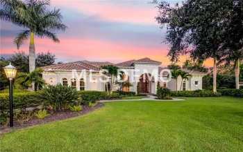 12519 HIGHFIELD CIRCLE, LAKEWOOD RANCH, Florida 34202, 4 Bedrooms Bedrooms, 10 Rooms Rooms,4 BathroomsBathrooms,Residential,For sale,HIGHFIELD,A4192985