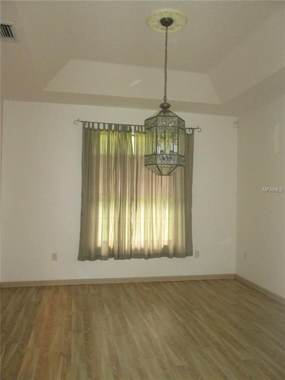 35121 DENNIS ROAD, LEESBURG, Florida 34788, 2 Bedrooms Bedrooms, 7 Rooms Rooms,2 BathroomsBathrooms,Residential,For sale,DENNIS,G4847067