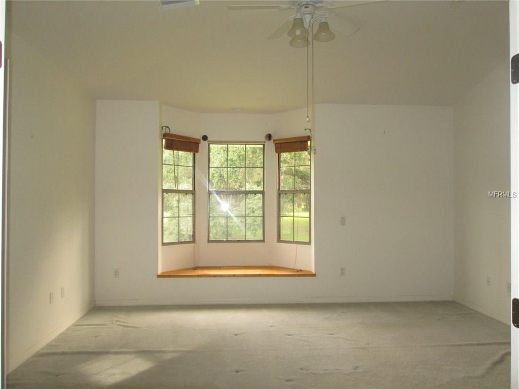 35121 DENNIS ROAD, LEESBURG, Florida 34788, 2 Bedrooms Bedrooms, 7 Rooms Rooms,2 BathroomsBathrooms,Residential,For sale,DENNIS,G4847067