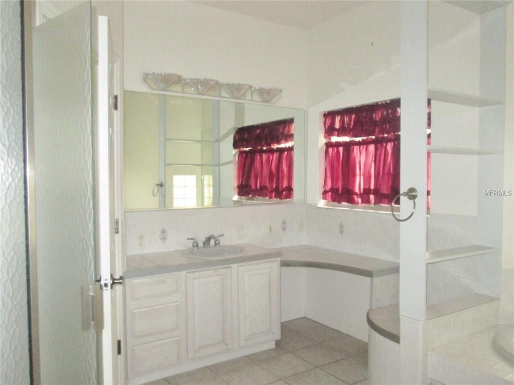 35121 DENNIS ROAD, LEESBURG, Florida 34788, 2 Bedrooms Bedrooms, 7 Rooms Rooms,2 BathroomsBathrooms,Residential,For sale,DENNIS,G4847067