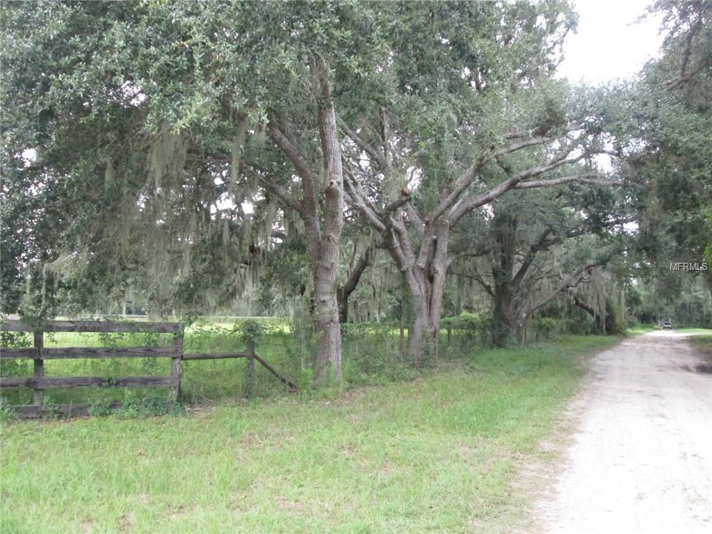 35121 DENNIS ROAD, LEESBURG, Florida 34788, 2 Bedrooms Bedrooms, 7 Rooms Rooms,2 BathroomsBathrooms,Residential,For sale,DENNIS,G4847067