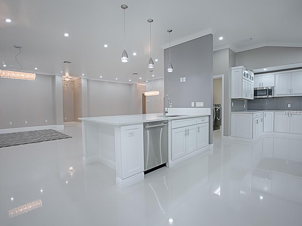 418 LOMA PASEO DRIVE, THE VILLAGES, Florida 32159, 3 Bedrooms Bedrooms, 9 Rooms Rooms,2 BathroomsBathrooms,Residential,For sale,LOMA PASEO,G4848114