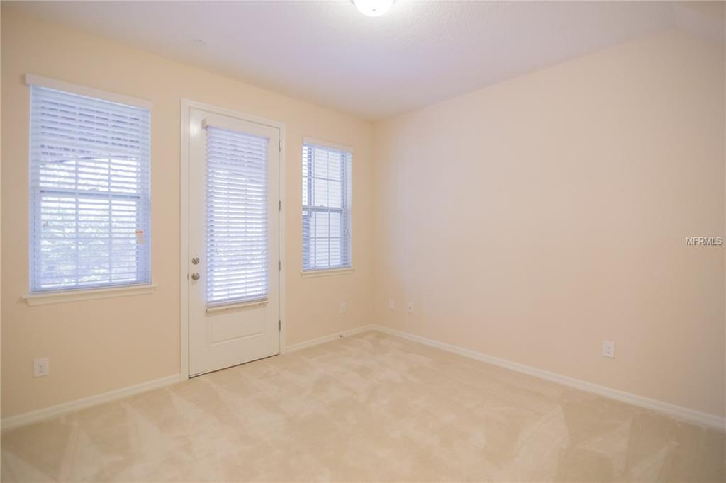 207 QUEEN PALM COURT, ALTAMONTE SPRINGS, Florida 32701, 3 Bedrooms Bedrooms, 3 Rooms Rooms,3 BathroomsBathrooms,Residential,For sale,QUEEN PALM,O5544500