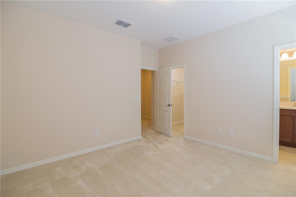 207 QUEEN PALM COURT, ALTAMONTE SPRINGS, Florida 32701, 3 Bedrooms Bedrooms, 3 Rooms Rooms,3 BathroomsBathrooms,Residential,For sale,QUEEN PALM,O5544500