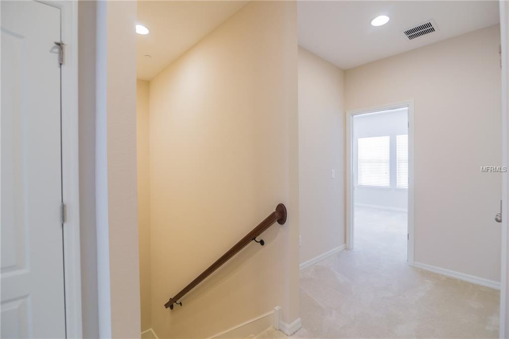 207 QUEEN PALM COURT, ALTAMONTE SPRINGS, Florida 32701, 3 Bedrooms Bedrooms, 3 Rooms Rooms,3 BathroomsBathrooms,Residential,For sale,QUEEN PALM,O5544500