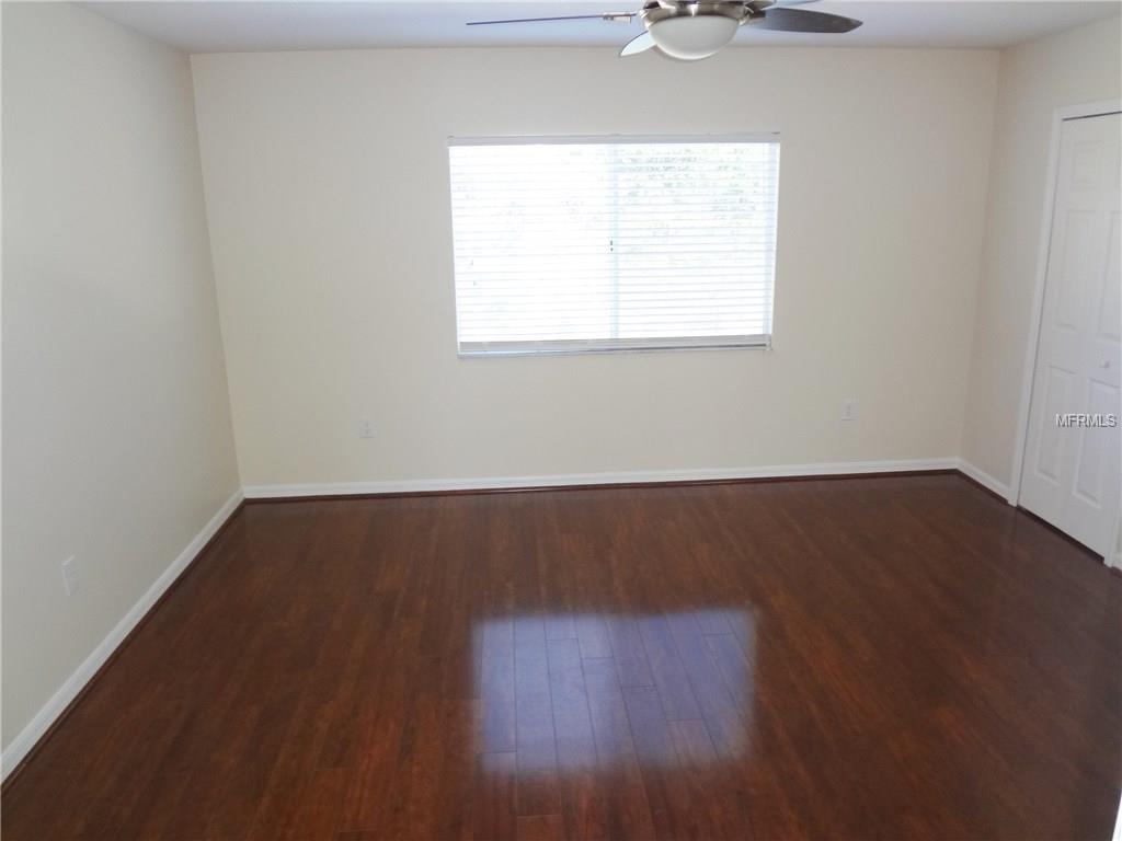 31001 MIDTOWN COURT, WESLEY CHAPEL, Florida 33545, 3 Bedrooms Bedrooms, 6 Rooms Rooms,2 BathroomsBathrooms,Residential,For sale,MIDTOWN,E2205441