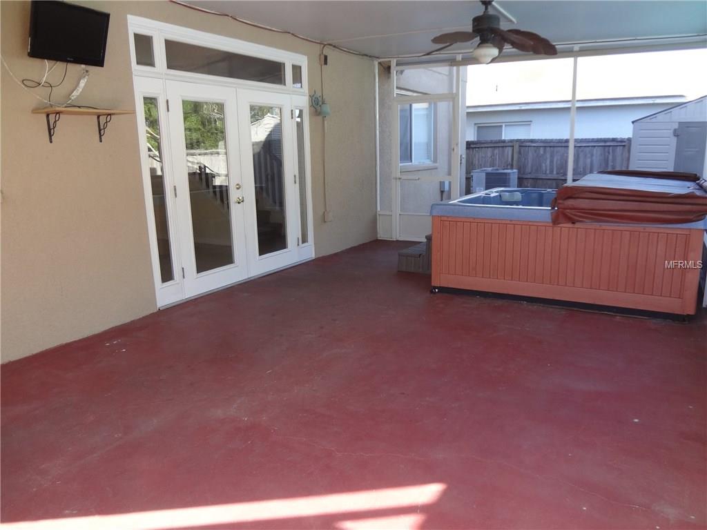 31001 MIDTOWN COURT, WESLEY CHAPEL, Florida 33545, 3 Bedrooms Bedrooms, 6 Rooms Rooms,2 BathroomsBathrooms,Residential,For sale,MIDTOWN,E2205441