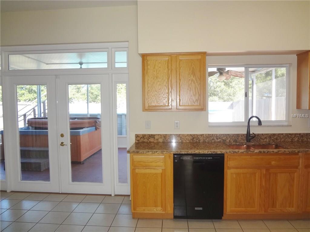 31001 MIDTOWN COURT, WESLEY CHAPEL, Florida 33545, 3 Bedrooms Bedrooms, 6 Rooms Rooms,2 BathroomsBathrooms,Residential,For sale,MIDTOWN,E2205441