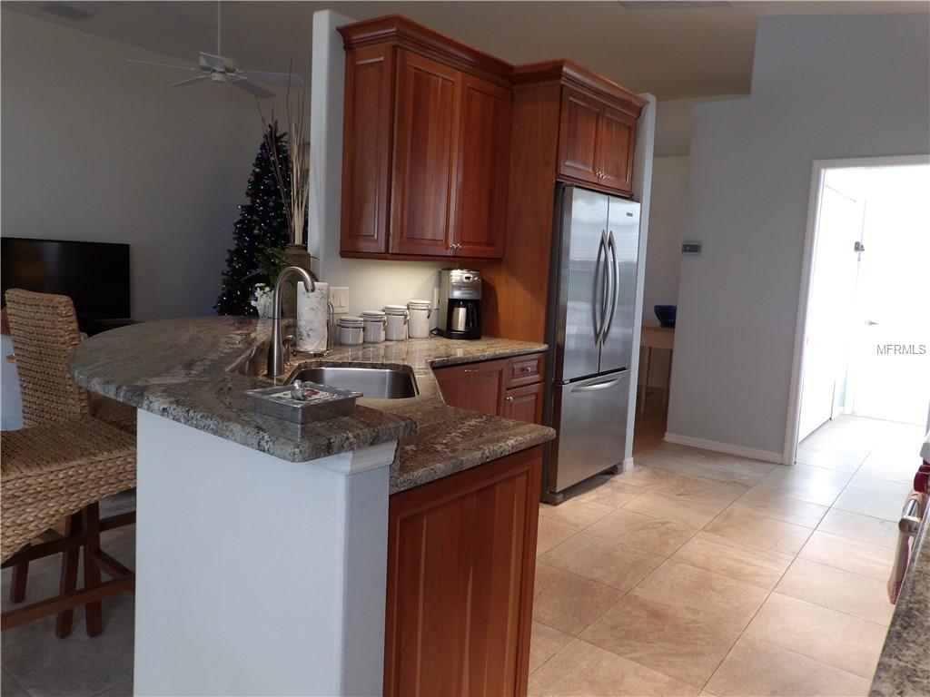 8410 IDLEWOOD COURT, LAKEWOOD RANCH, Florida 34202, 3 Bedrooms Bedrooms, 7 Rooms Rooms,2 BathroomsBathrooms,Residential,For sale,IDLEWOOD,A4204211