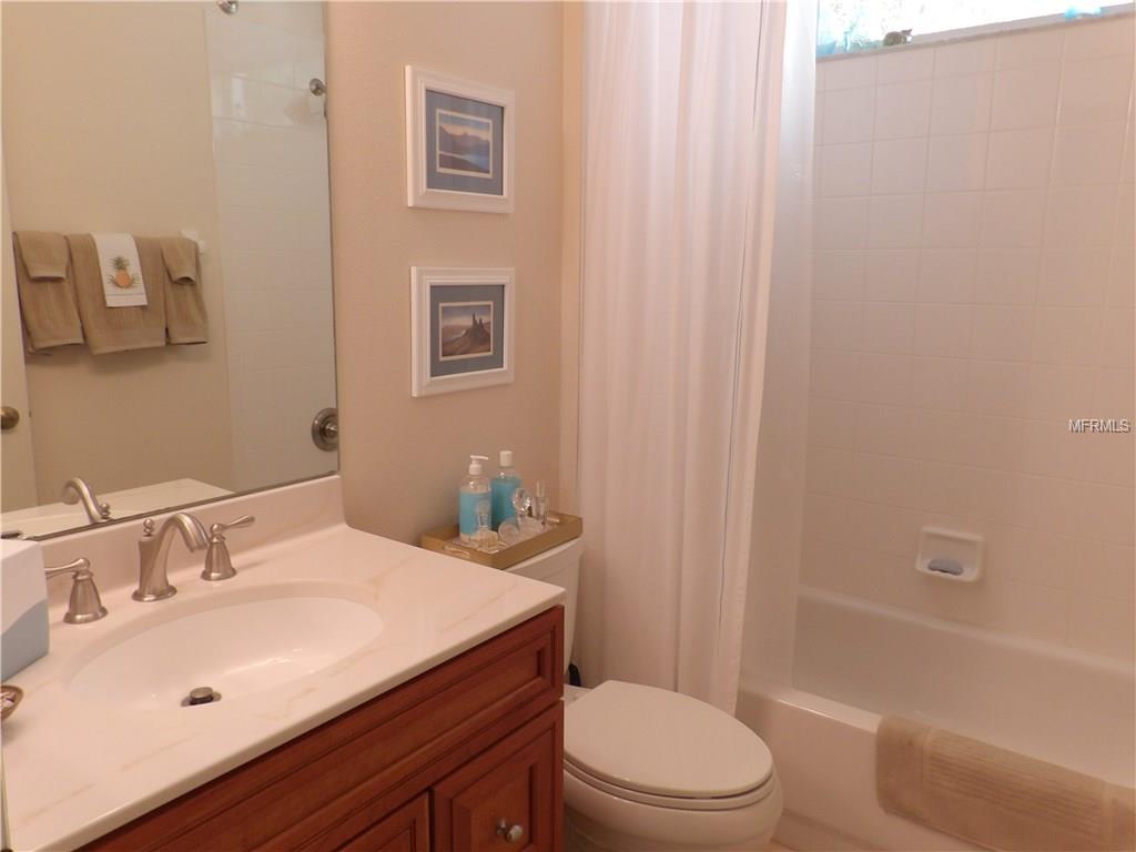 8410 IDLEWOOD COURT, LAKEWOOD RANCH, Florida 34202, 3 Bedrooms Bedrooms, 7 Rooms Rooms,2 BathroomsBathrooms,Residential,For sale,IDLEWOOD,A4204211