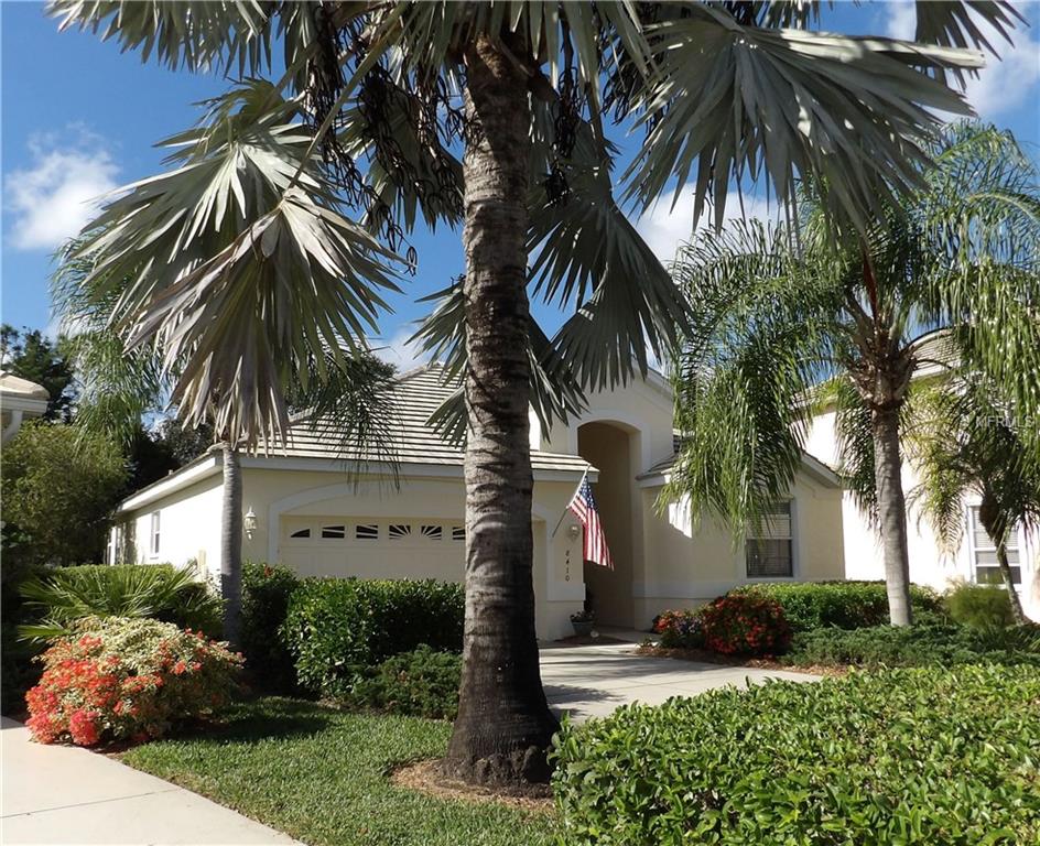 8410 IDLEWOOD COURT, LAKEWOOD RANCH, Florida 34202, 3 Bedrooms Bedrooms, 7 Rooms Rooms,2 BathroomsBathrooms,Residential,For sale,IDLEWOOD,A4204211
