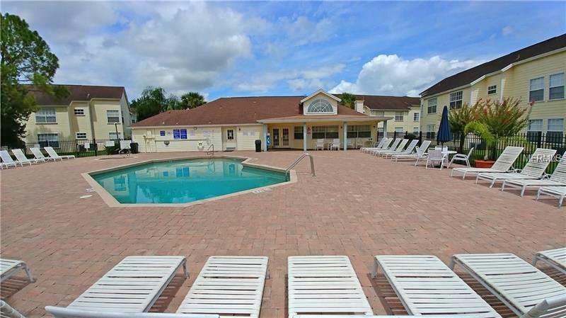 5014 LAGUNA BAY CIRCLE, KISSIMMEE, Florida 34746, 3 Bedrooms Bedrooms, 3 Rooms Rooms,2 BathroomsBathrooms,Residential,For sale,LAGUNA BAY,O5553365