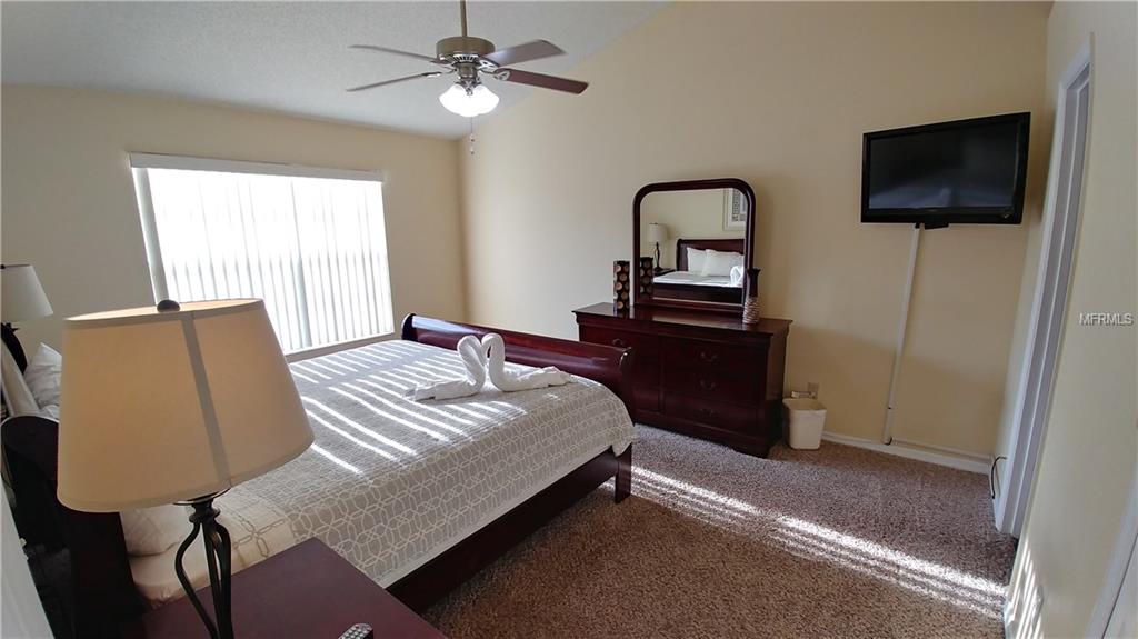 5014 LAGUNA BAY CIRCLE, KISSIMMEE, Florida 34746, 3 Bedrooms Bedrooms, 3 Rooms Rooms,2 BathroomsBathrooms,Residential,For sale,LAGUNA BAY,O5553365