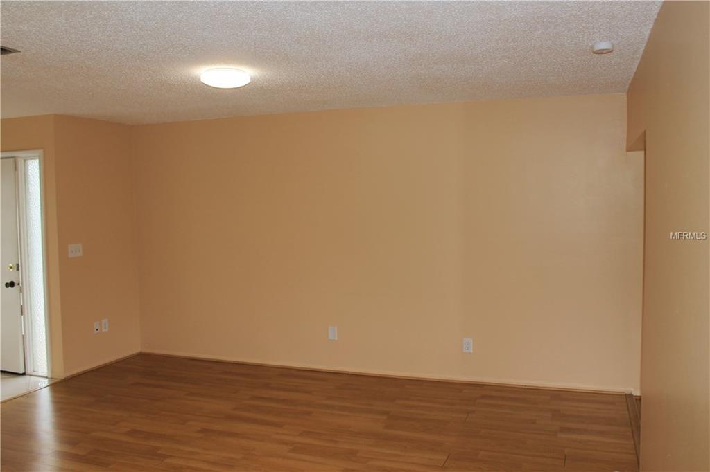 2734 SHERBROOKE LANE, PALM HARBOR, Florida 34684, 1 Bedroom Bedrooms, 3 Rooms Rooms,1 BathroomBathrooms,Residential,For sale,SHERBROOKE,U7843138