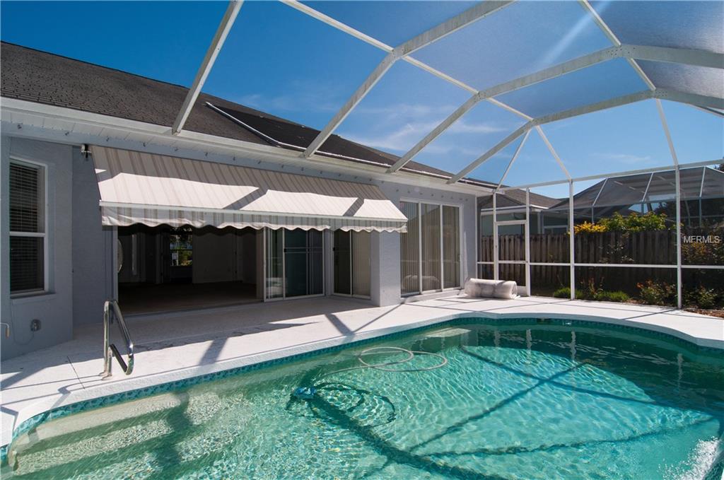 7330 38TH COURT E, SARASOTA, Florida 34243, 3 Bedrooms Bedrooms, 8 Rooms Rooms,2 BathroomsBathrooms,Residential,For sale,38TH,A4207671