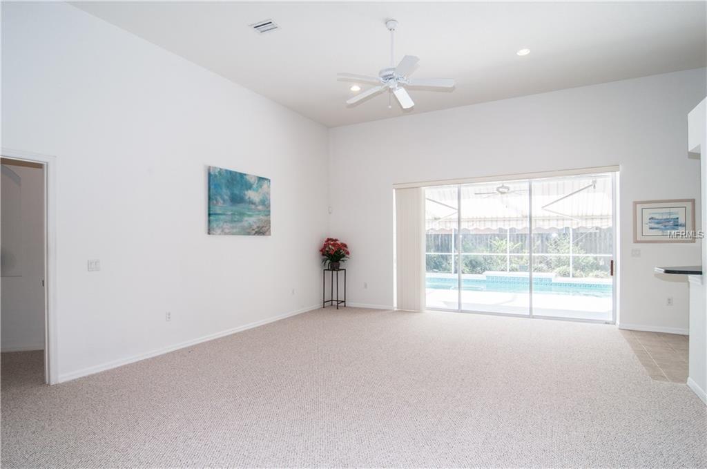 7330 38TH COURT E, SARASOTA, Florida 34243, 3 Bedrooms Bedrooms, 8 Rooms Rooms,2 BathroomsBathrooms,Residential,For sale,38TH,A4207671