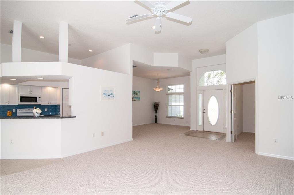 7330 38TH COURT E, SARASOTA, Florida 34243, 3 Bedrooms Bedrooms, 8 Rooms Rooms,2 BathroomsBathrooms,Residential,For sale,38TH,A4207671