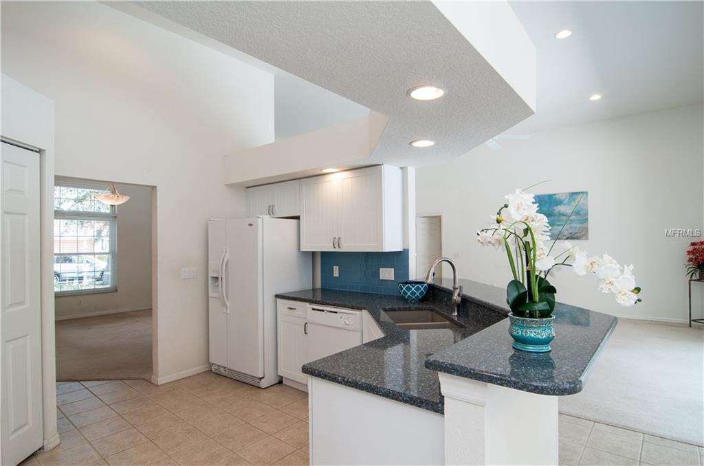 7330 38TH COURT E, SARASOTA, Florida 34243, 3 Bedrooms Bedrooms, 8 Rooms Rooms,2 BathroomsBathrooms,Residential,For sale,38TH,A4207671