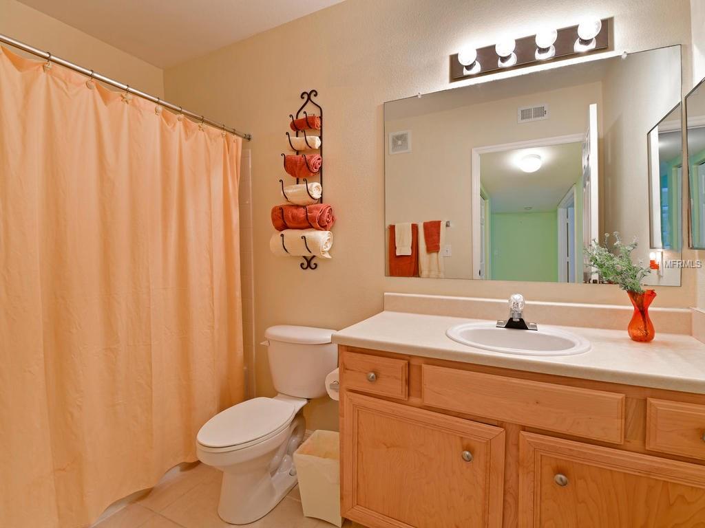 1120 VILLAGIO CIRCLE, SARASOTA, Florida 34237, 2 Bedrooms Bedrooms, 4 Rooms Rooms,2 BathroomsBathrooms,Residential,For sale,VILLAGIO,A4208121