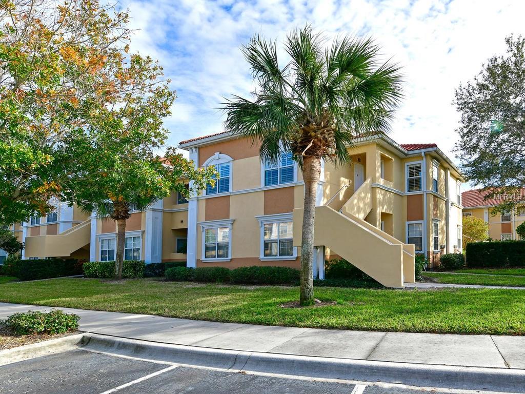 1120 VILLAGIO CIRCLE, SARASOTA, Florida 34237, 2 Bedrooms Bedrooms, 4 Rooms Rooms,2 BathroomsBathrooms,Residential,For sale,VILLAGIO,A4208121