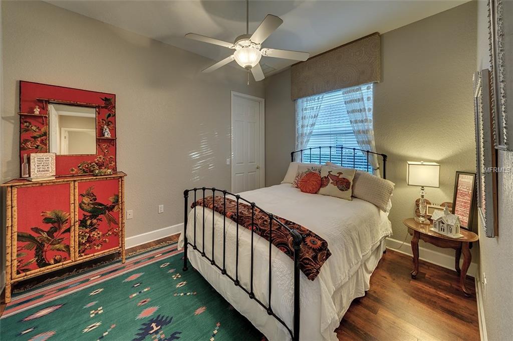 1020 RAINBOW COURT, BRADENTON, Florida 34212, 4 Bedrooms Bedrooms, 11 Rooms Rooms,4 BathroomsBathrooms,Residential,For sale,RAINBOW,A4208492