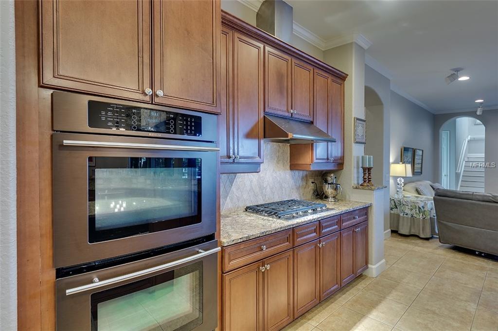 1020 RAINBOW COURT, BRADENTON, Florida 34212, 4 Bedrooms Bedrooms, 11 Rooms Rooms,4 BathroomsBathrooms,Residential,For sale,RAINBOW,A4208492
