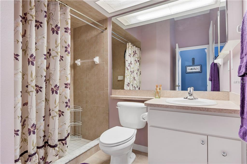 13319 CORI LOOP, SPRING HILL, Florida 34609, 4 Bedrooms Bedrooms, 8 Rooms Rooms,3 BathroomsBathrooms,Residential,For sale,CORI,W7637783