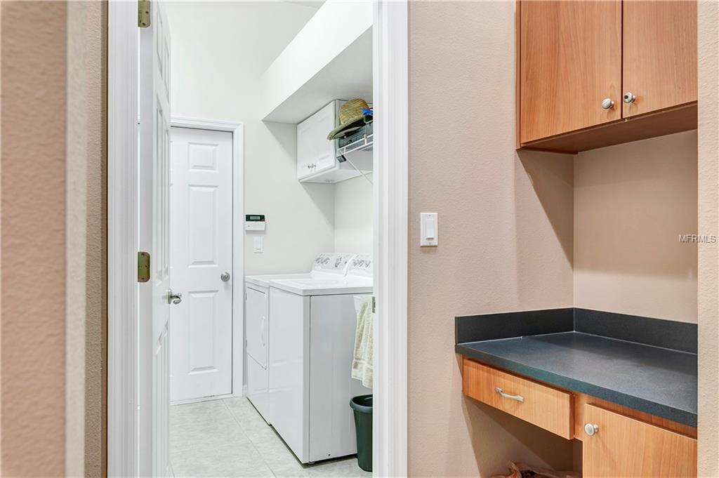 13319 CORI LOOP, SPRING HILL, Florida 34609, 4 Bedrooms Bedrooms, 8 Rooms Rooms,3 BathroomsBathrooms,Residential,For sale,CORI,W7637783