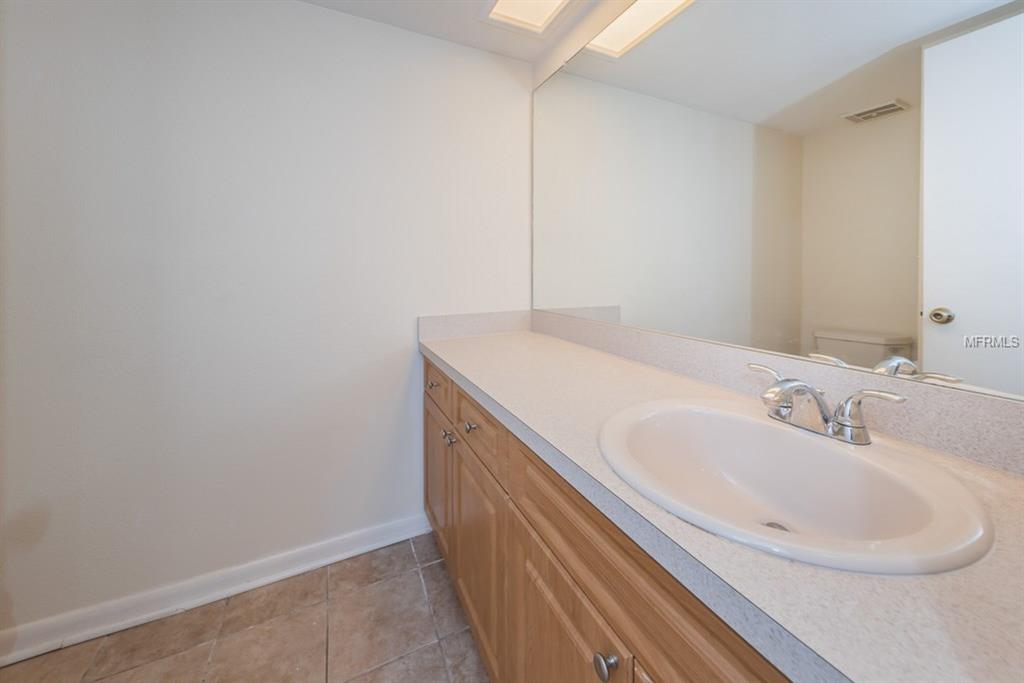 1203 HAMMOCK PINE BOULEVARD, CLEARWATER, Florida 33761, 1 Bedroom Bedrooms, 3 Rooms Rooms,1 BathroomBathrooms,Residential,For sale,HAMMOCK PINE,U7847507