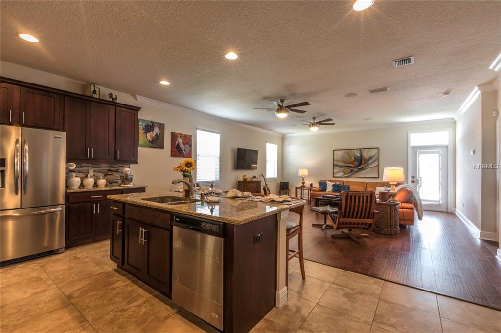 916 OAK STONE DRIVE, TAMPA, Florida 33613, 3 Bedrooms Bedrooms, 11 Rooms Rooms,2 BathroomsBathrooms,Residential,For sale,OAK STONE,T2903551