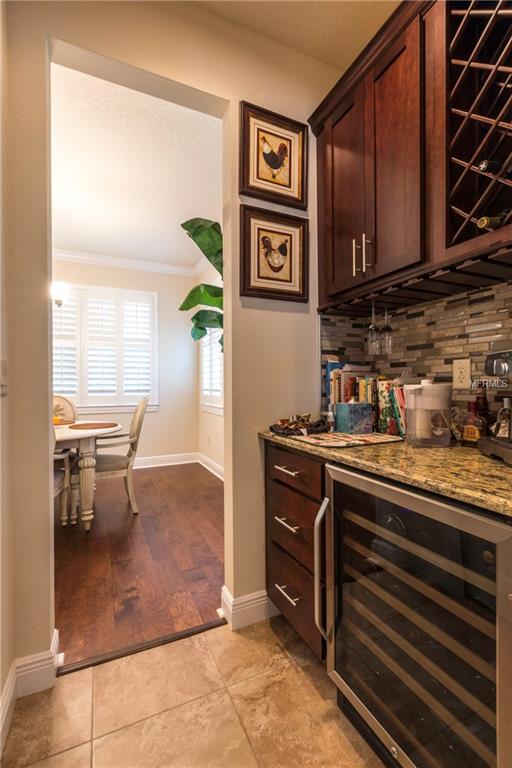 916 OAK STONE DRIVE, TAMPA, Florida 33613, 3 Bedrooms Bedrooms, 11 Rooms Rooms,2 BathroomsBathrooms,Residential,For sale,OAK STONE,T2903551