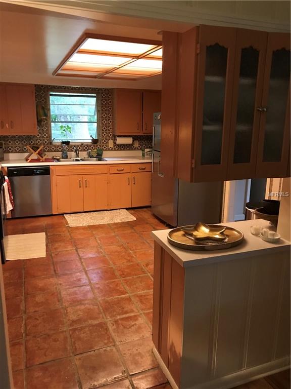 1020 WOODRUFF AVENUE, CLEARWATER, Florida 33756, 4 Bedrooms Bedrooms, 3 Rooms Rooms,2 BathroomsBathrooms,Residential,For sale,WOODRUFF,U7838776