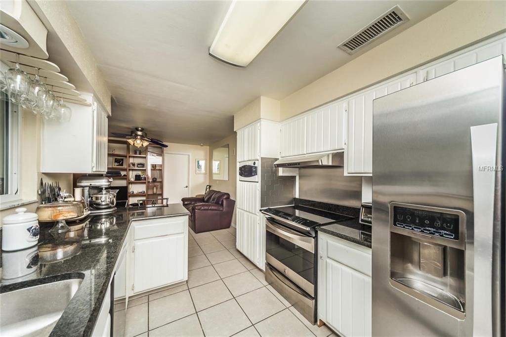 304 CRESTWOOD LANE, LARGO, Florida 33770, 4 Bedrooms Bedrooms, 6 Rooms Rooms,2 BathroomsBathrooms,Residential,For sale,CRESTWOOD,U7840163